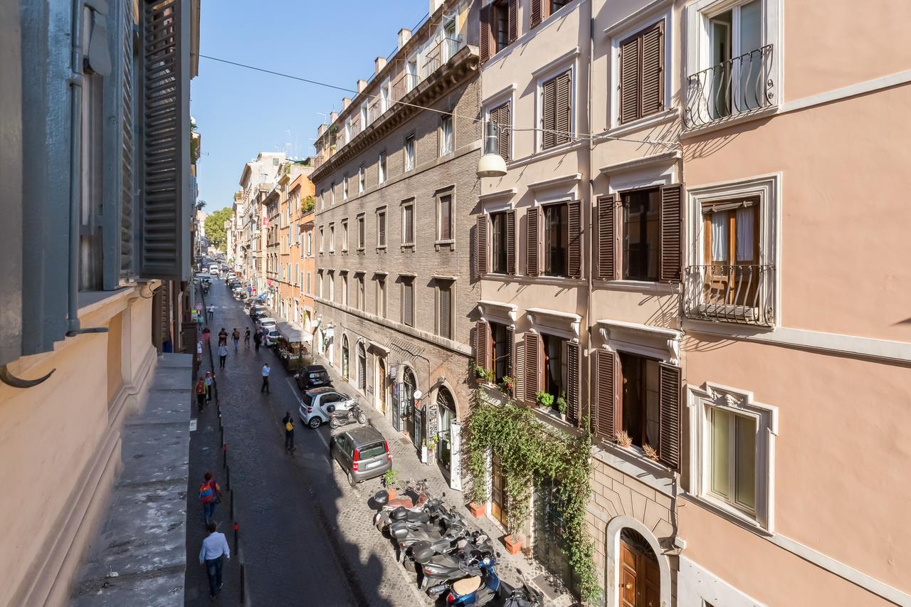 Monti Colosseum Apartment Roma Exterior foto